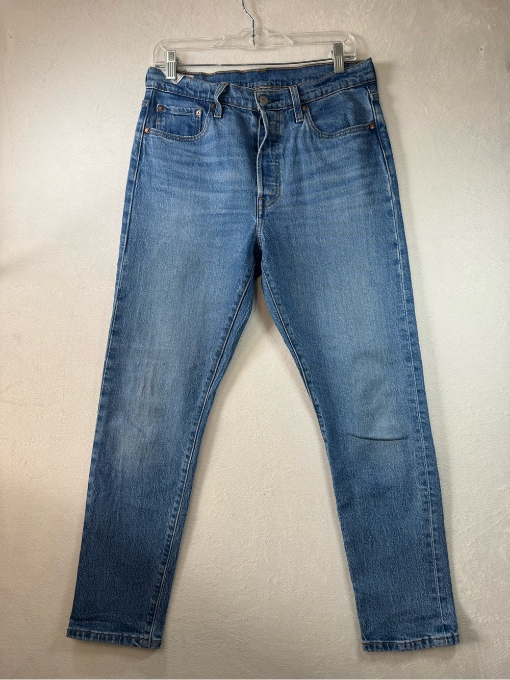 Levi's  501 Women’s Straight Leg Jeans in Light Blue Denim 29